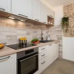 Karmela I