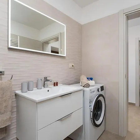 Karmela I * Višnjan