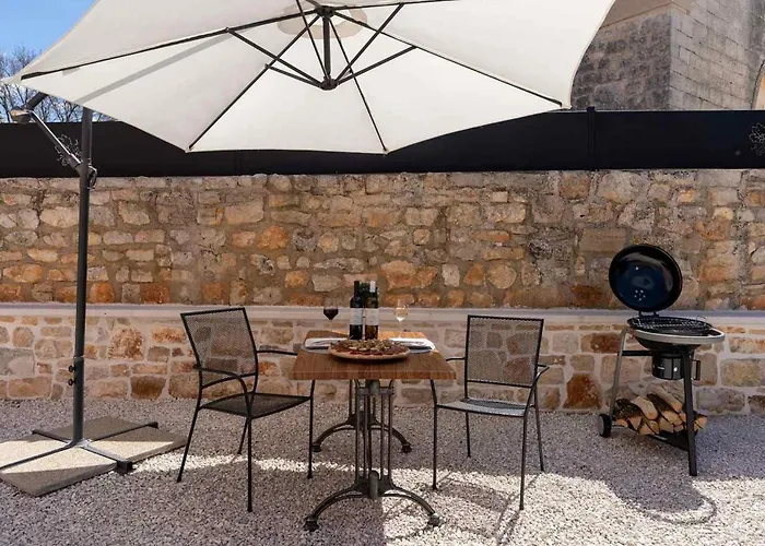 Karmela I Apartman Visnjan